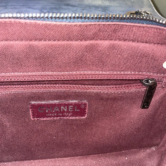 Chanel Quilted Flap Bag with Vintage CC Clasp - Picture 10 of 13